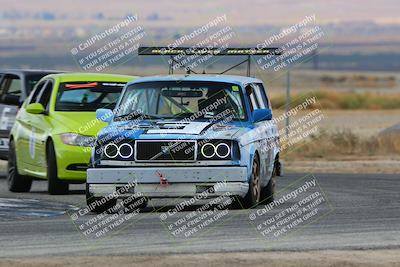 media/Sep-30-2023-24 Hours of Lemons (Sat) [[2c7df1e0b8]]/Track Photos/10am (Star Mazda)/